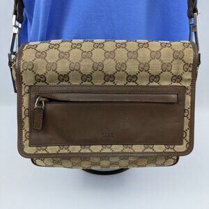 Gucci Brown GG Canvas Monogram Velcro Flap Crossbody Shoulder Bag